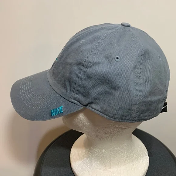Nike Golf Blue/Gray Adjustable Strapback Baseball Cap - Picture 2 of 7